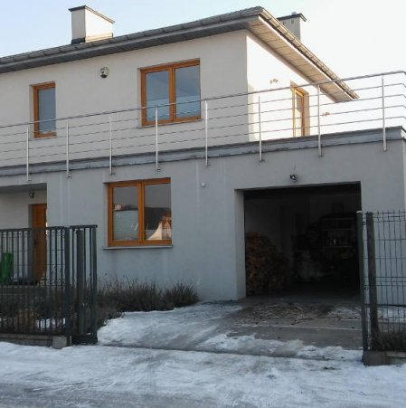 Dom w Wawrze, montaż 2012